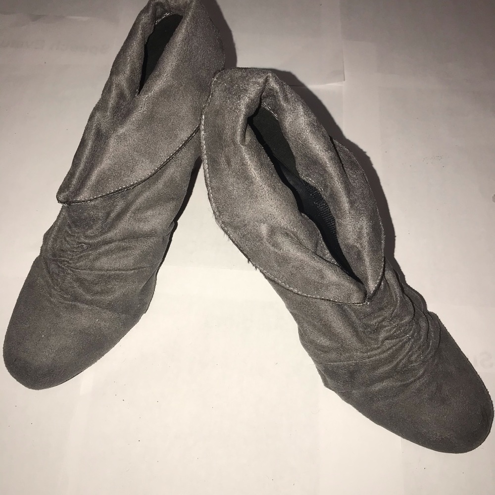 Gray Paprika Suede Boot